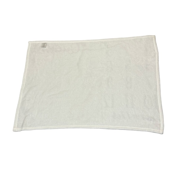 Quinn Custom Baby Monthly Milestone Blanket Giraffe Floral White 38x28 - Picture 2 of 5